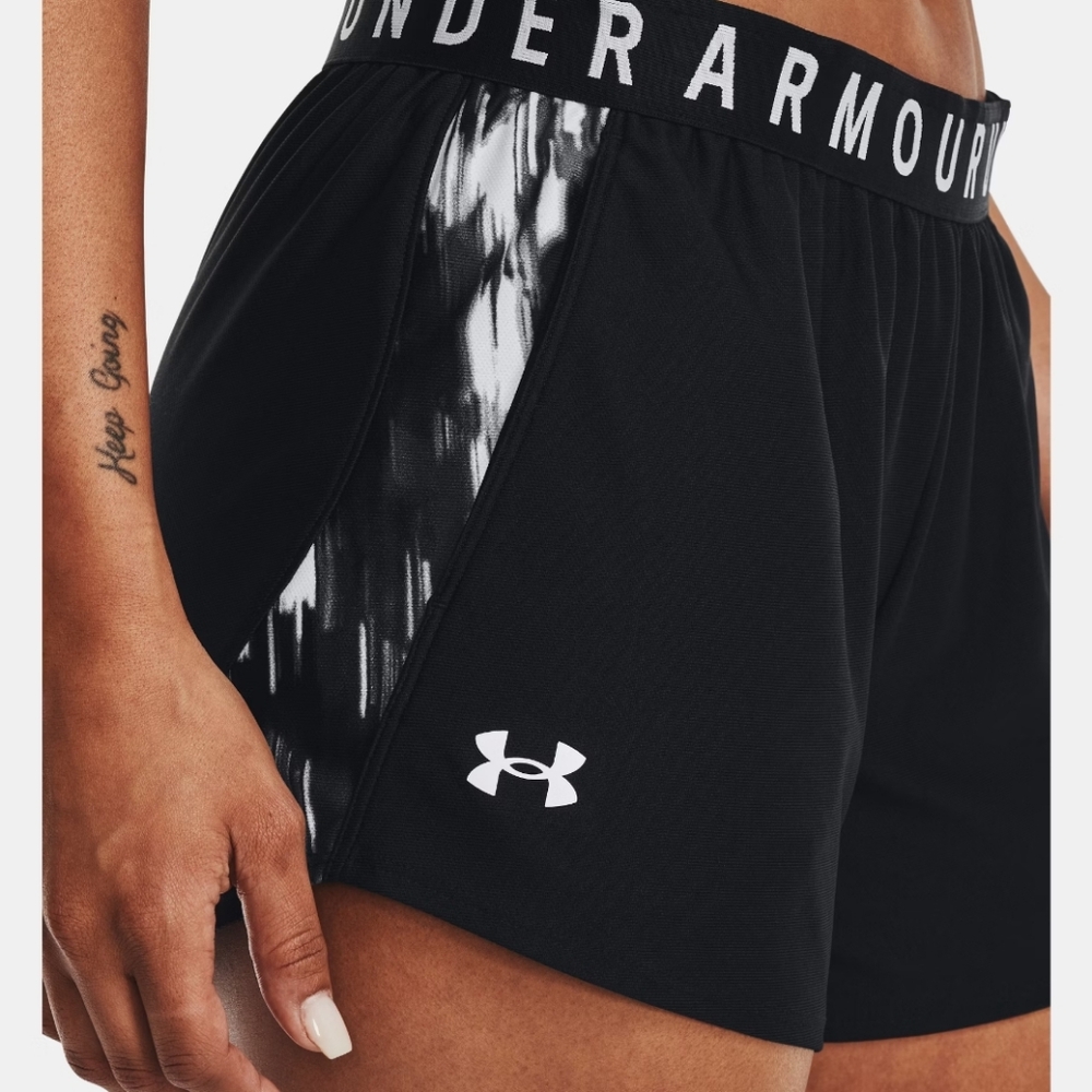 Under Armour Women's Loose Black Shorts